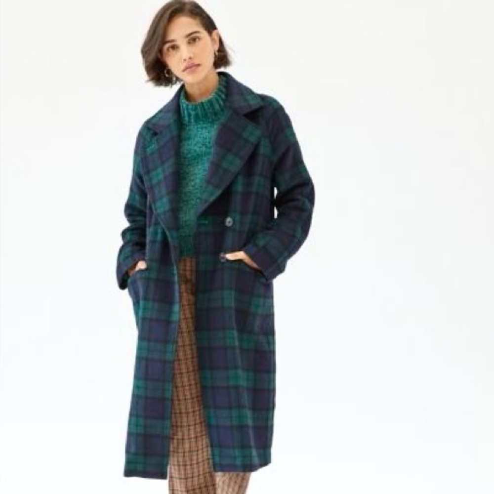 Long plaid blue-green checked coat with pockets and lining  MOVING SALE